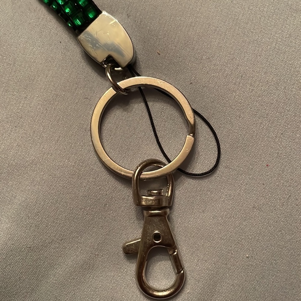 Green rhinestone lanyard key ring chain emerald - Picture 3 of 3